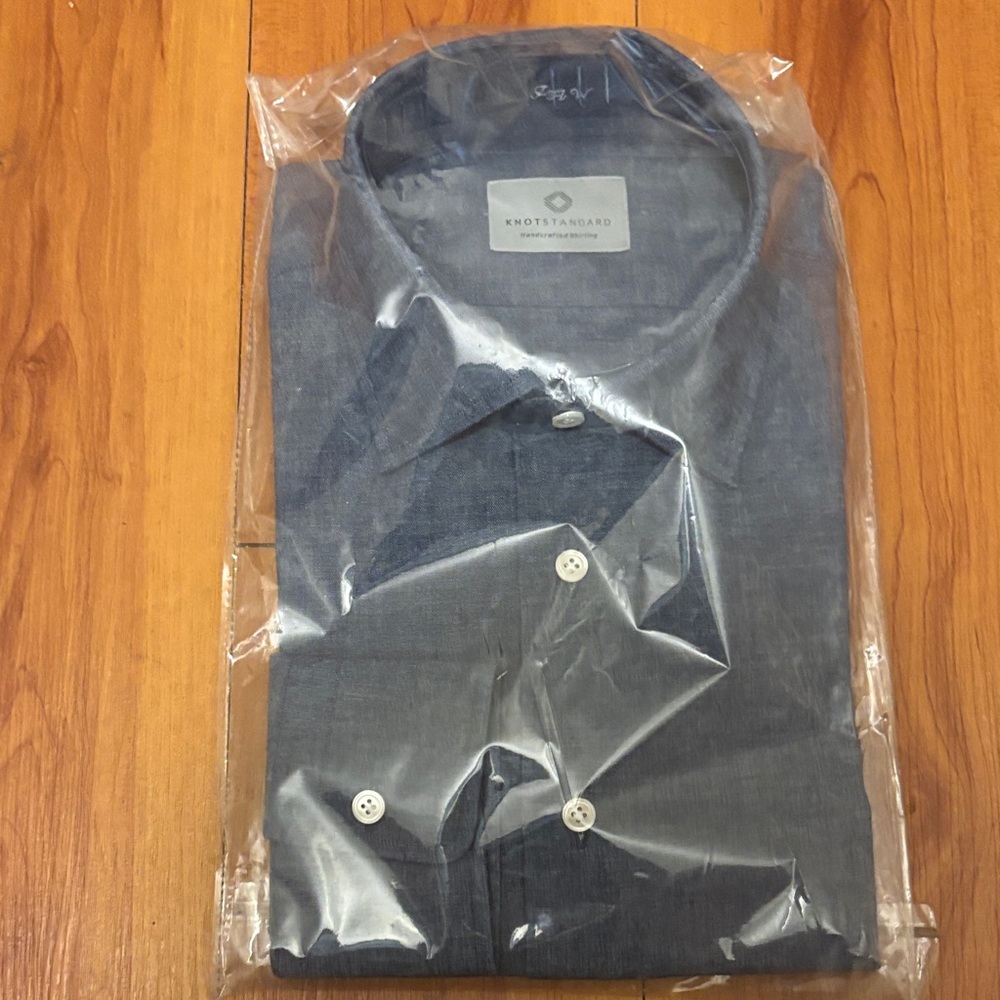 Knot Standard Men's Casual Blue Button Down Shirt